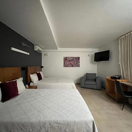 Hotel Clarum 101 Zapopan Kültér fotó