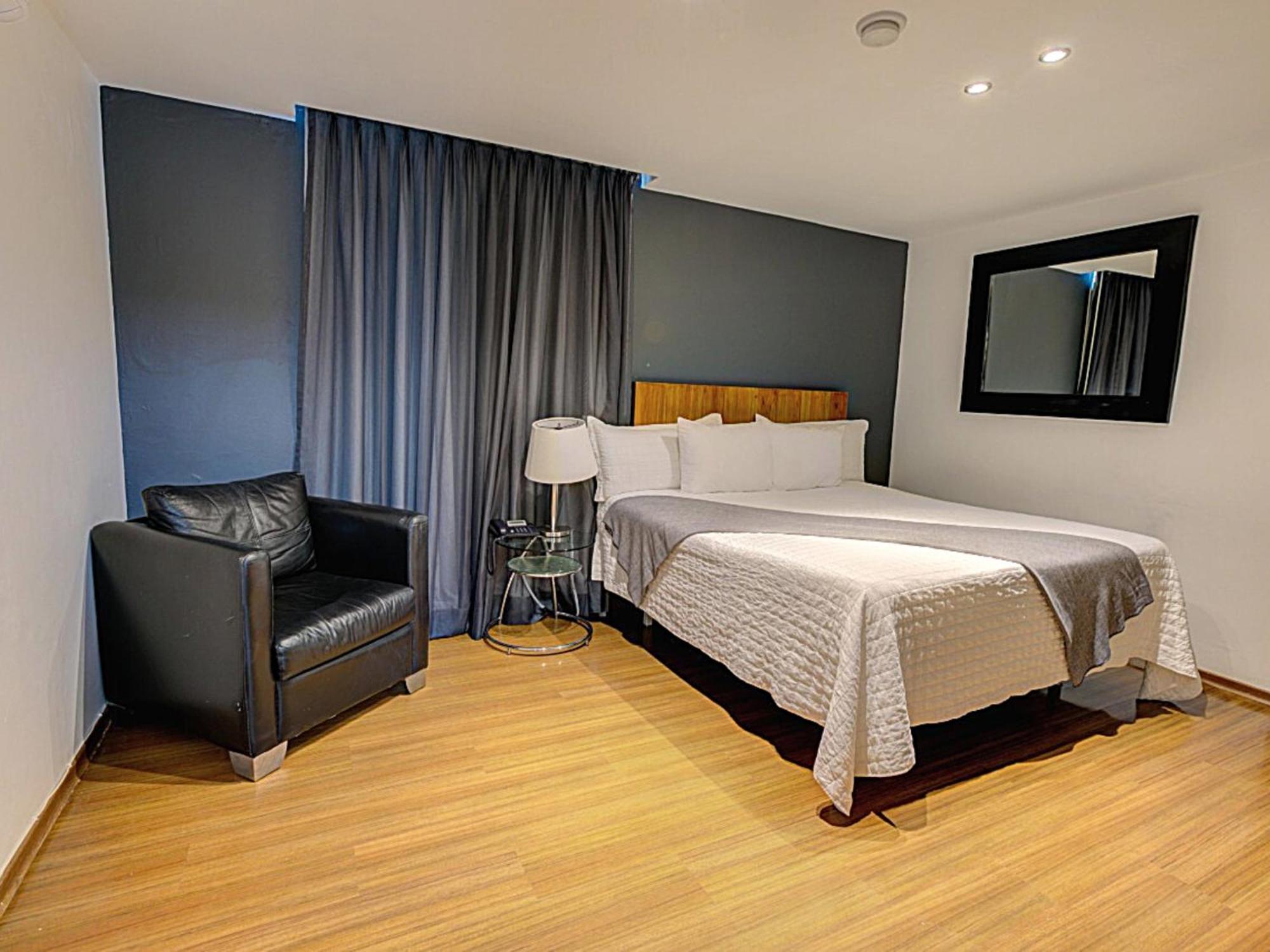 Hotel Clarum 101 Zapopan Szoba fotó