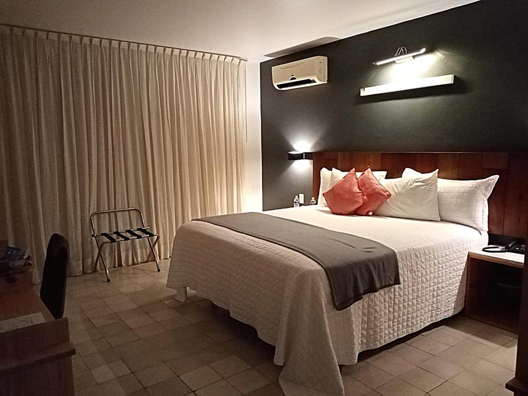 Hotel Clarum 101 Zapopan Szoba fotó
